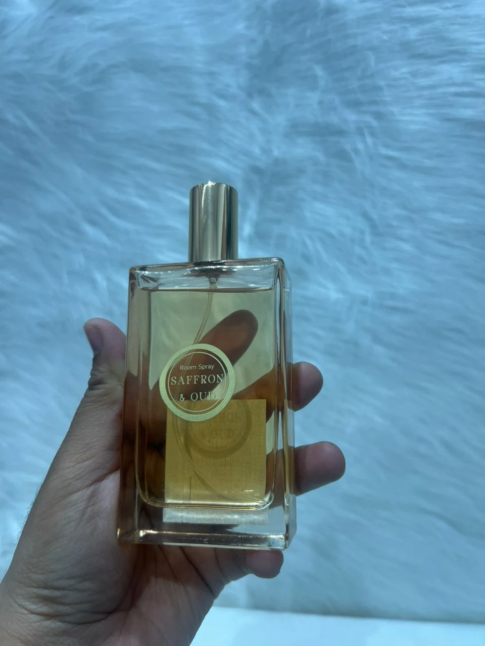 Primark Room Spray Saffron & Oud