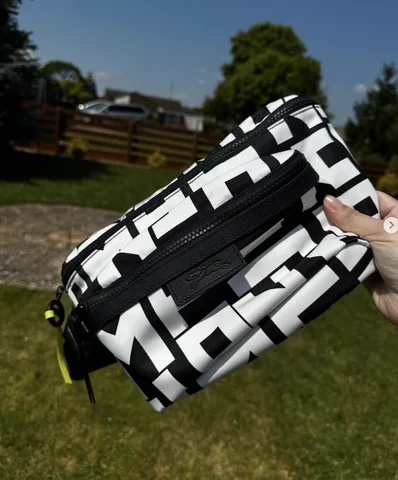 LONGCHAMP, lgp, large bum bag, nylon black white
