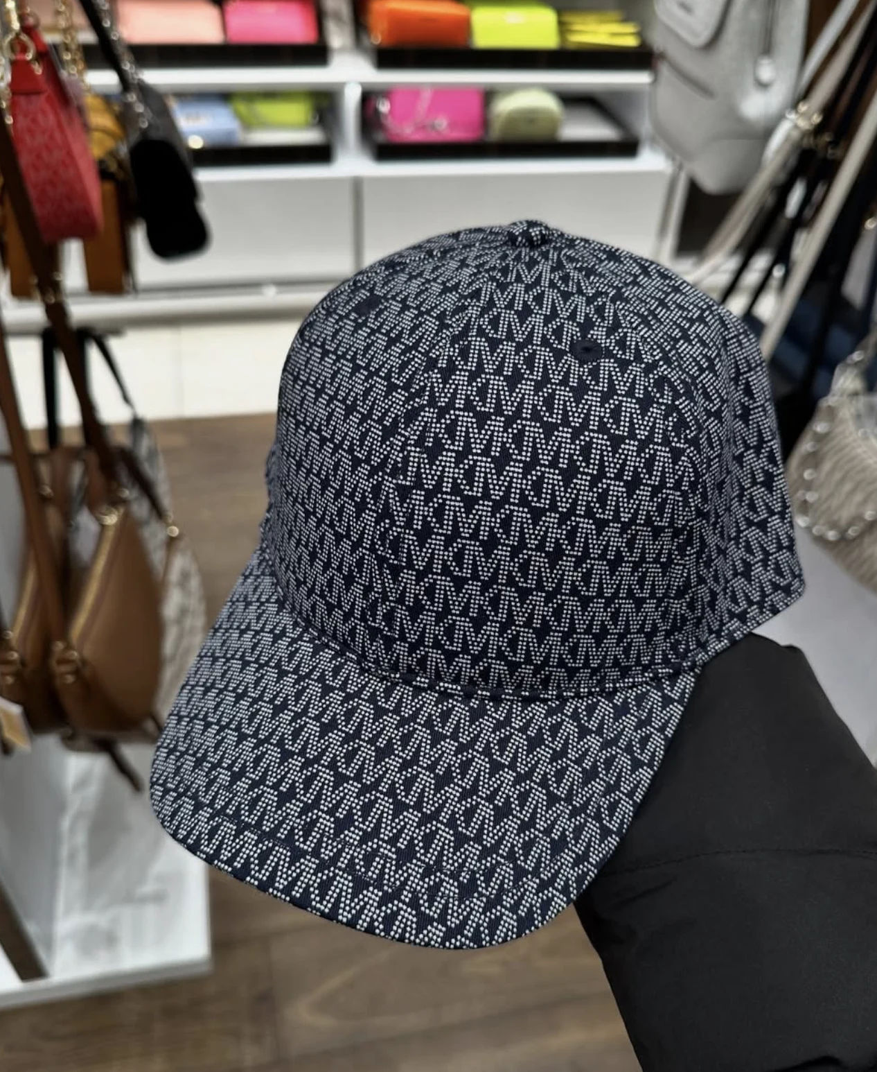 MICHAEL KORS, for ladies, cap, signature print, black