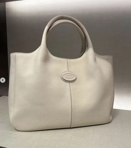 Tods Picolla Leather Handbag Medium